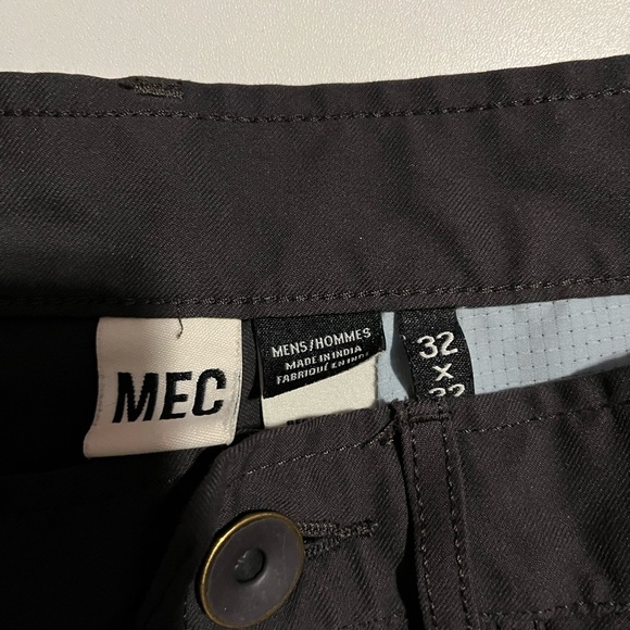 MEC Mens Hiking Pants Size 32 - Picture 2 of 4